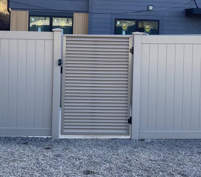 Louvered Style Aluminum Gate